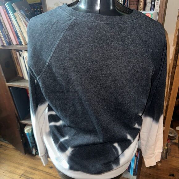 Torrid 00 World Tour Eagle tie dye cozy loungewear sweatshirt - Picture 4 of 5